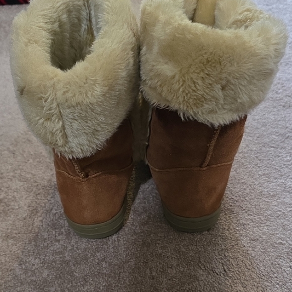 Style & Co. Brown and Cream Boots - Picture 5 of 9